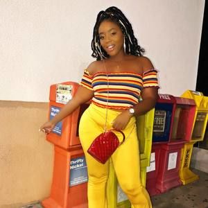 Meet your Posher, Tierra